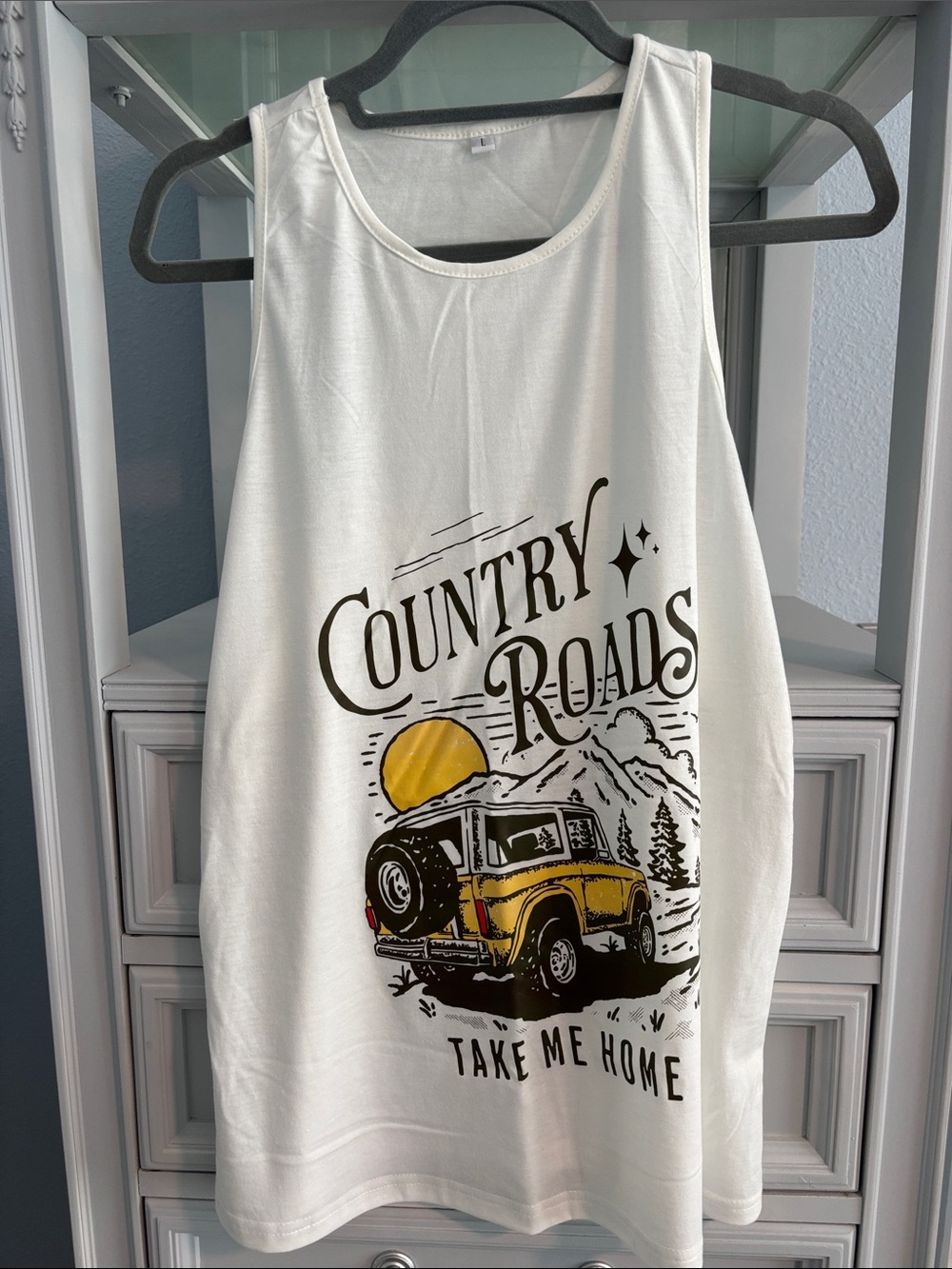 Country Roads Graphic Tank Top - White